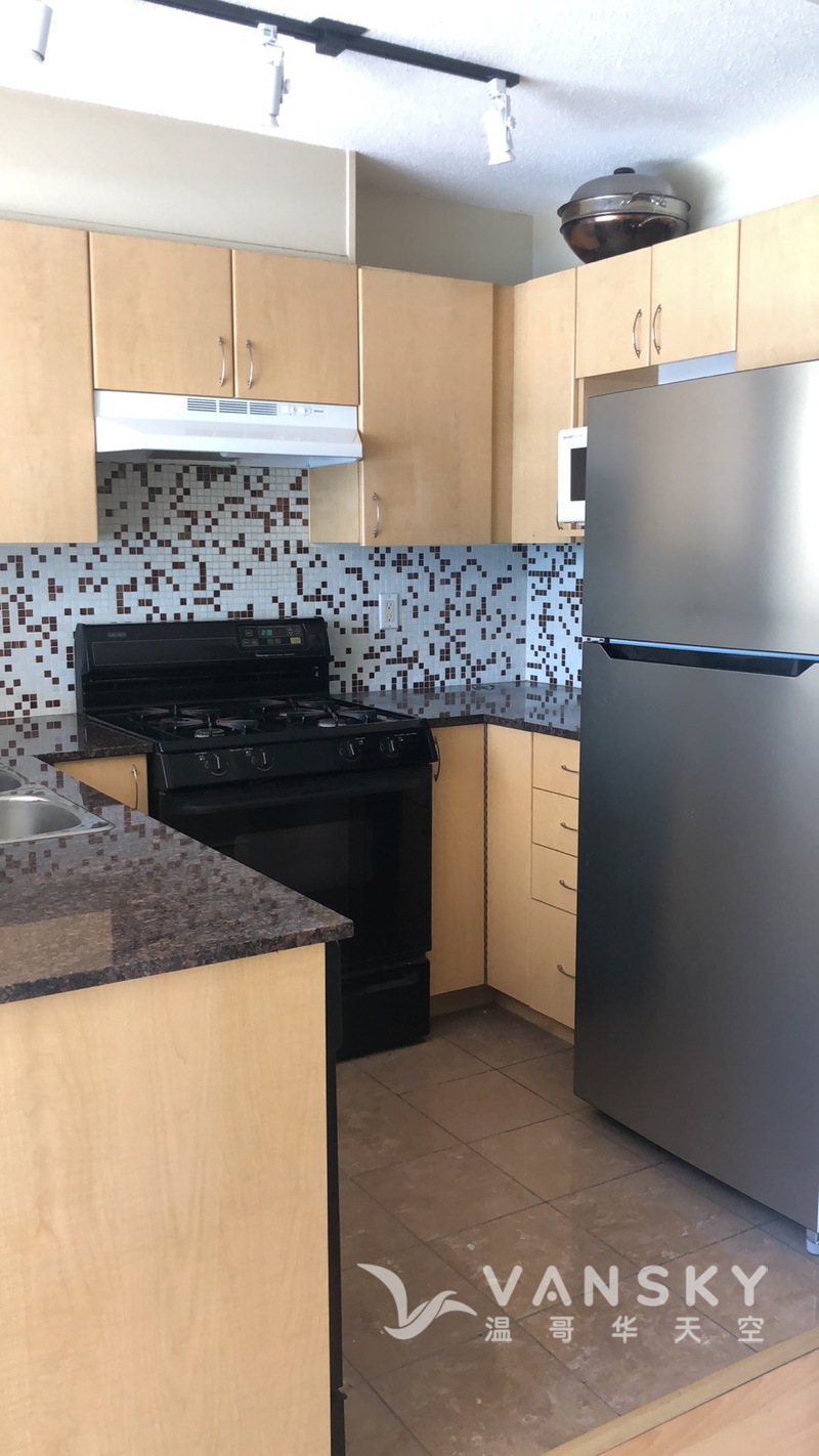 260714181329_Kitchen .JPG